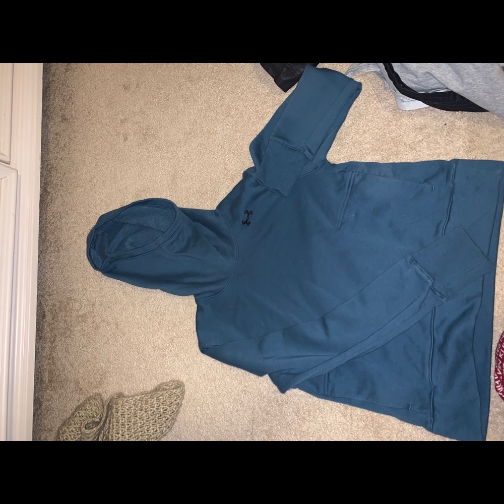Reebok sweatshirt
